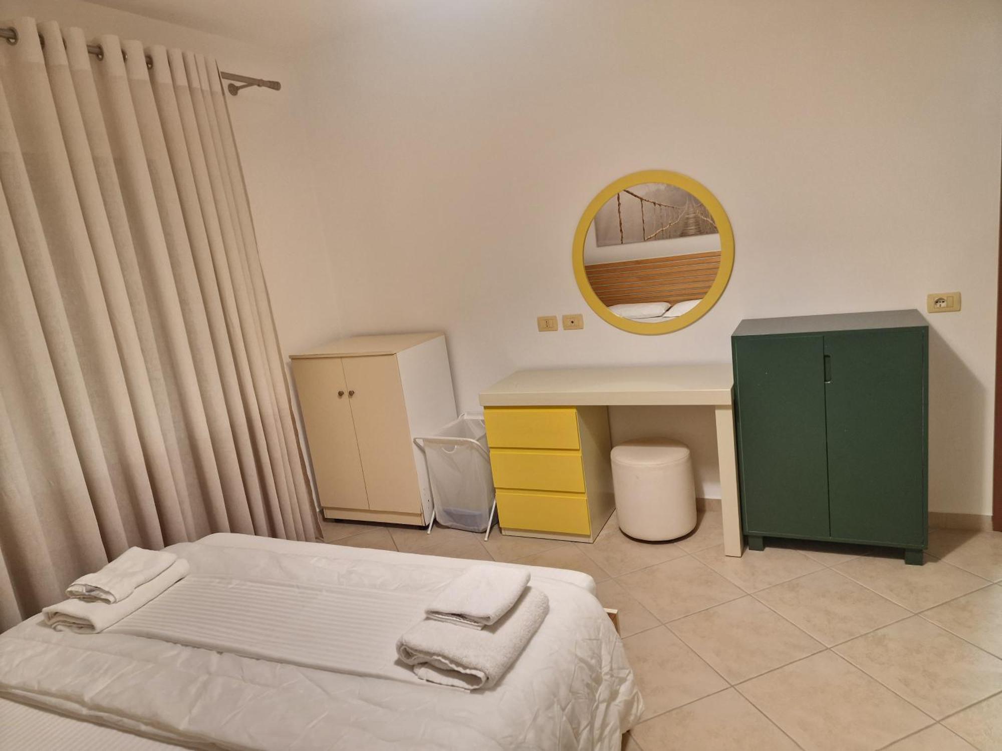 Beachfront Apartment Sarande Ngoại thất bức ảnh
